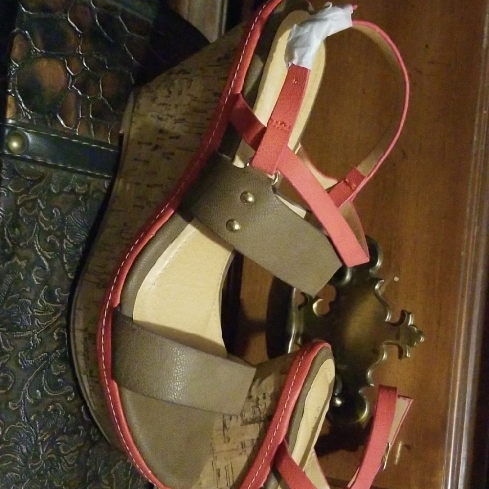 Wedges - Picture 2 of 2